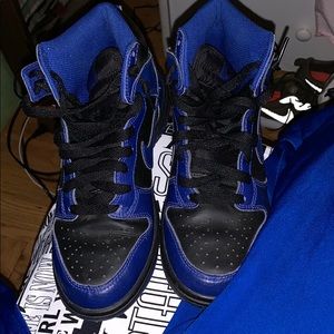 Nike blue and black